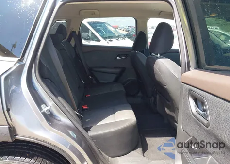 2022 Nissan Rogue Sv Fwd z USA, uszkodzony, nr VIN 5N1BT3BAXNC676805